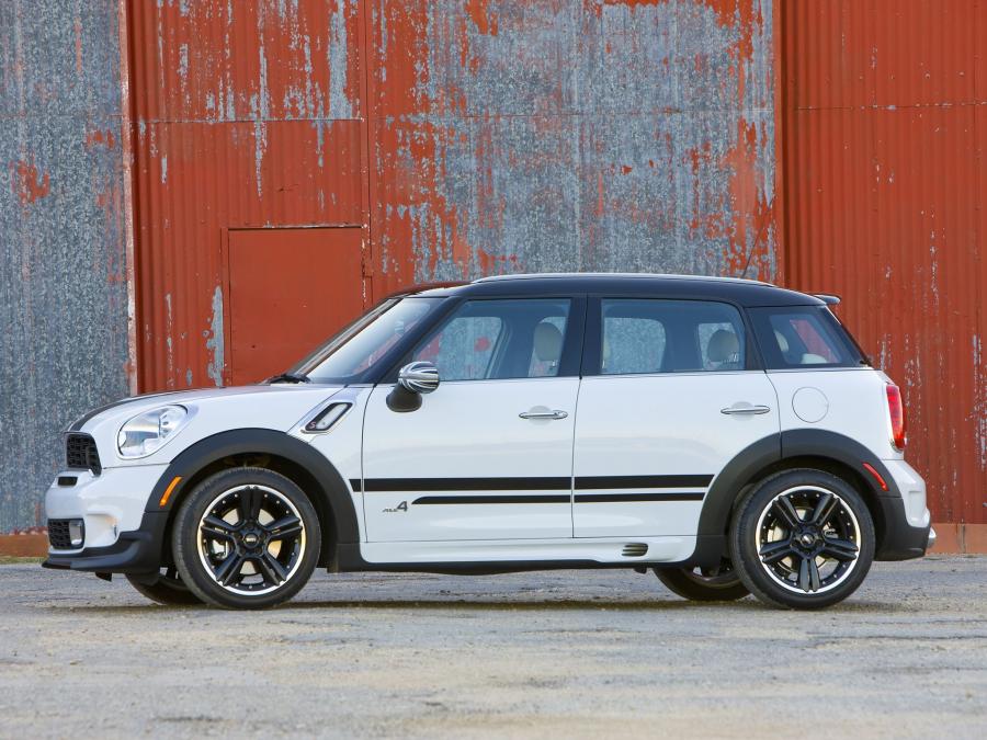  Mini Cooper Countryman S All4 2010 года  (US) (фото 21 из 37)